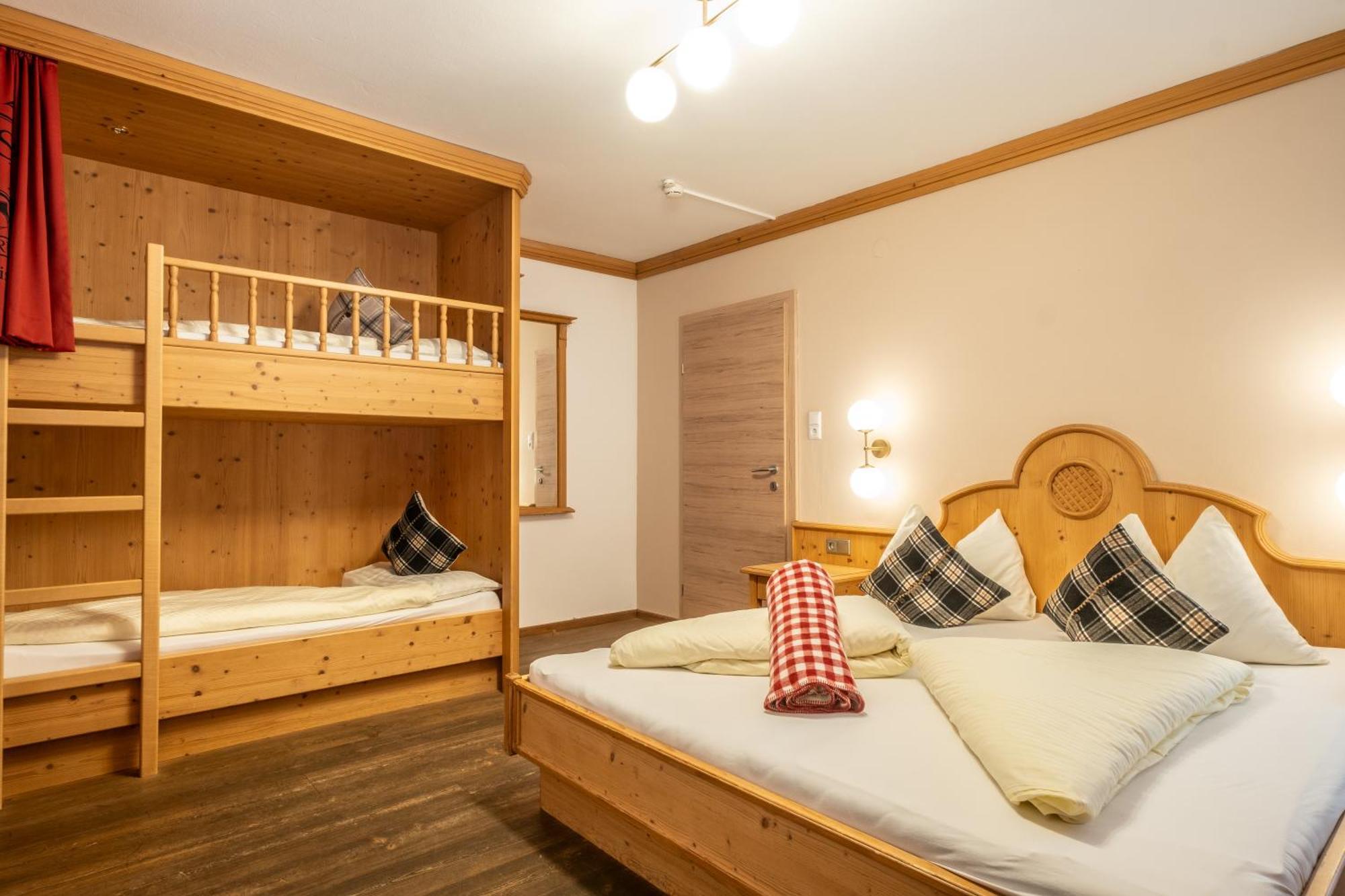 קפרון Mara'S Little Boutique Sleepover - Budget Holiday Home חדר תמונה